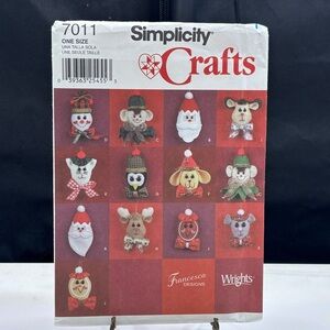 Simplicity 7011 Christmas Ornaments Craft Sewing Pattern Uncut